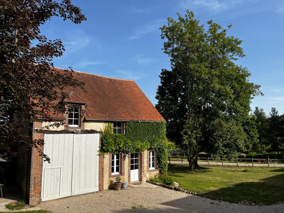 La Maison Du Gardien - Le Prieure Du Preux Sepeaux-Saint-Romain Exterior photo